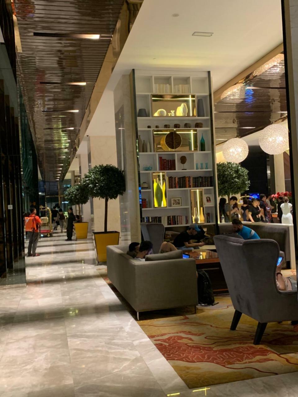 Queens Service Suites At Platinum Klcc Kuala Lumpur Exterior foto