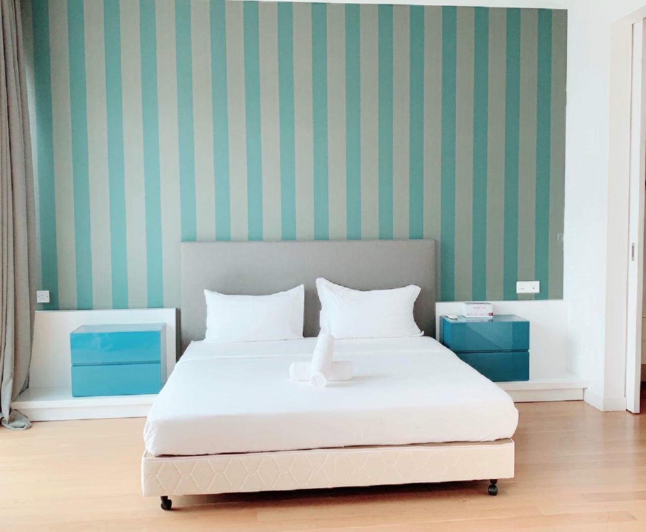 Queens Service Suites At Platinum Klcc Kuala Lumpur Exterior foto