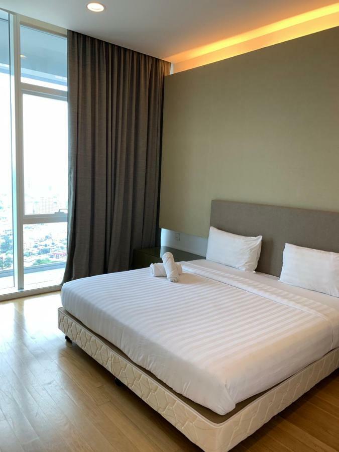 Queens Service Suites At Platinum Klcc Kuala Lumpur Exterior foto